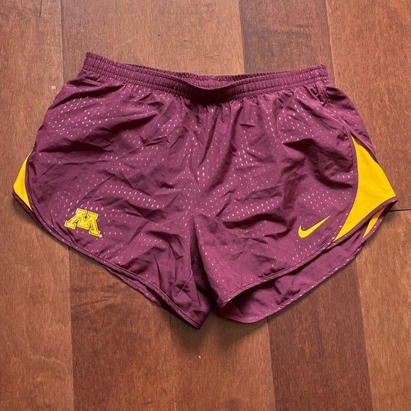 Nike Tempo Short - Minnesota Golden Gophers - Picture 1 of 7